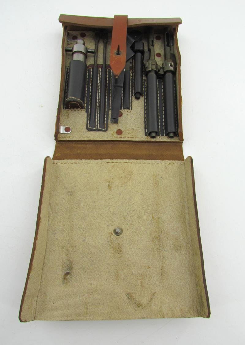 Luftwaffe MG15 gunner's tool pouch 'fzs 41' ( Complete ) — image 12