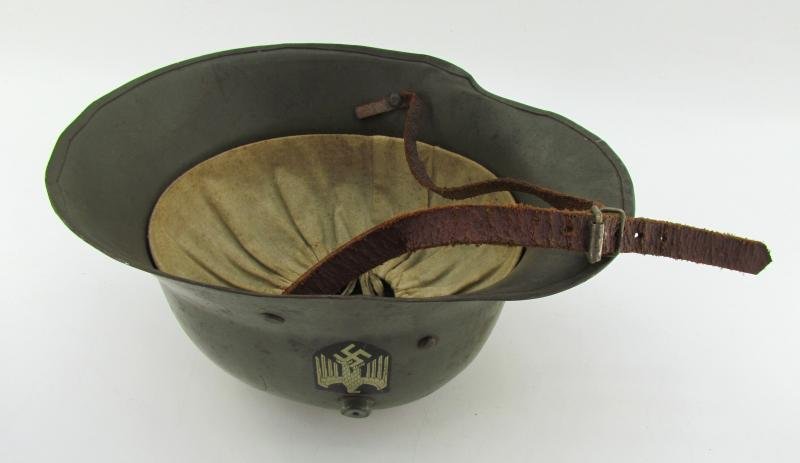 German Third Reich, Child's M1916 double decal helmet ( 'Kinderstahlhelm' ) — image 12