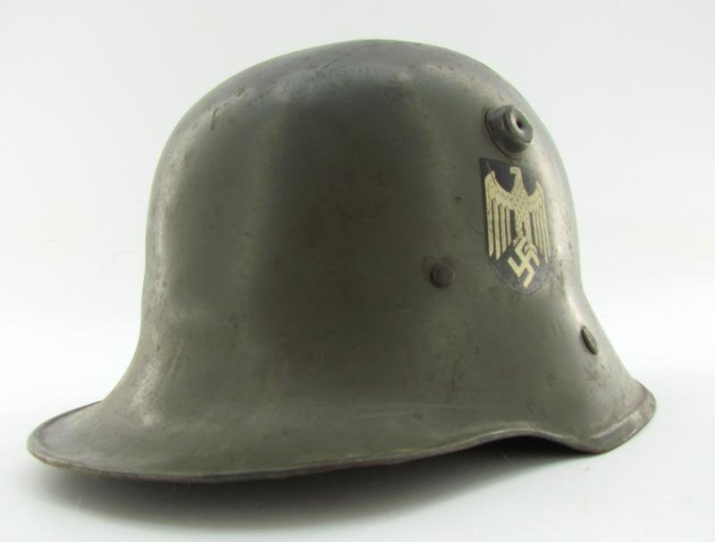 German Third Reich, Child's M1916 double decal helmet ( 'Kinderstahlhelm' ) — image 2