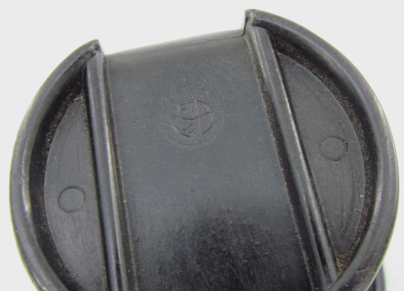 Wehrmacht M42 Canteen with Gabardine Cover — image 12