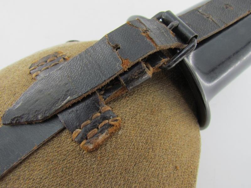 Wehrmacht M42 Canteen with Gabardine Cover — image 17