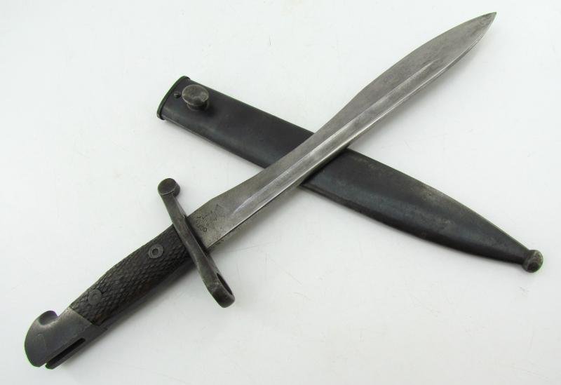 Spanish Mauser M-1941 Bolo Bayonet ( number matching )
