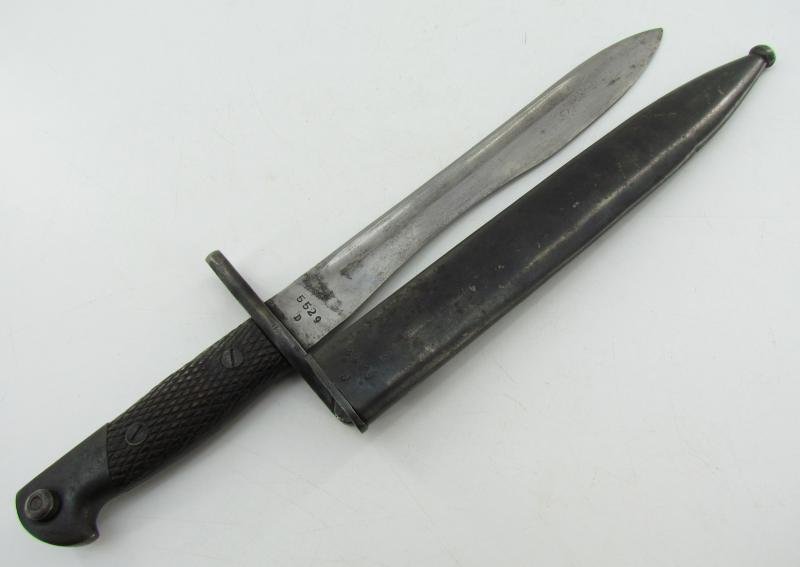 Spanish Mauser M-1941 Bolo Bayonet ( number matching ) — image 11