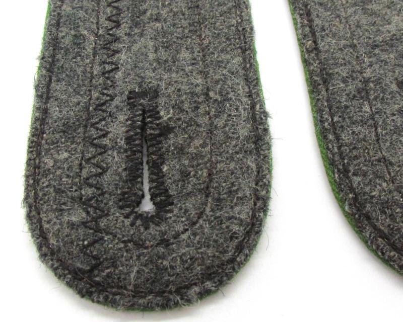 Waffen-SS Unterscharführer Shoulder Boards (Panzergrenadiere) — image 11