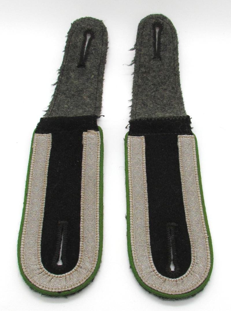 Waffen-SS Unterscharführer Shoulder Boards (Panzergrenadiere) — image 13