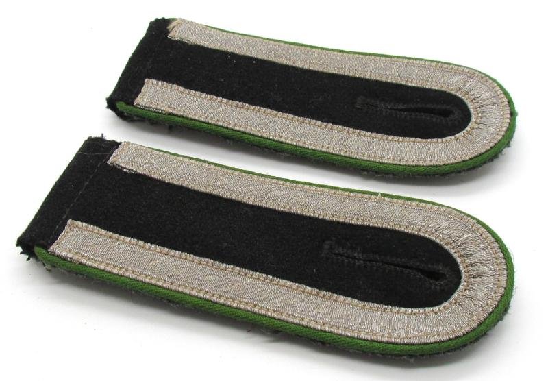 Waffen-SS Unterscharführer Shoulder Boards (Panzergrenadiere) — image 4