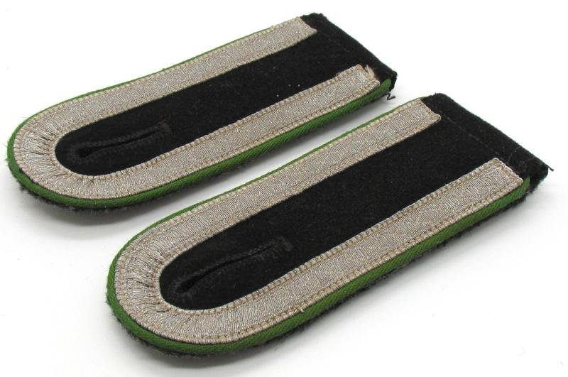 Waffen-SS Unterscharführer Shoulder Boards (Panzergrenadiere) — image 5