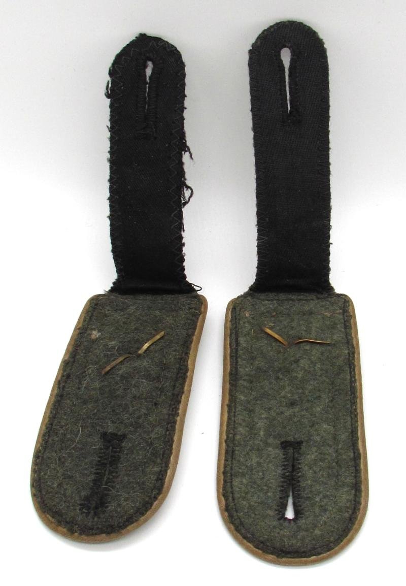 Waffen SS-Oberscharführer Shoulder Boards (Infantry) — image 7