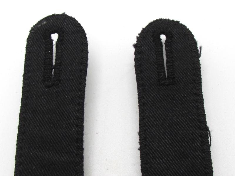 Waffen-SS reconnaissance 'Aufklärungs-Abteilung' shoulder boards — image 10