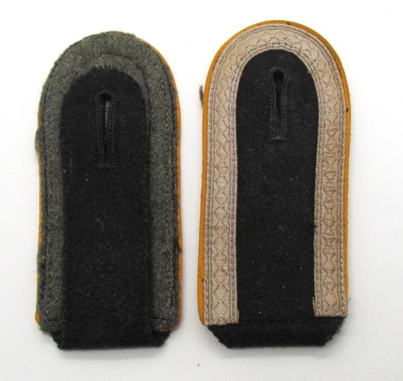 Waffen-SS reconnaissance 'Aufklärungs-Abteilung' shoulder boards — image 6