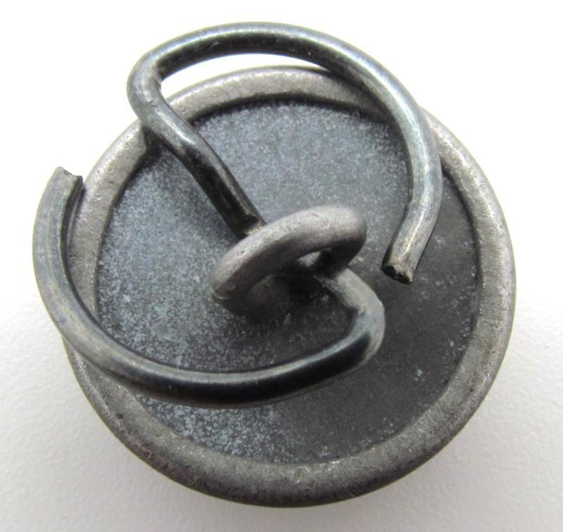 SS-VT Totenkopf Field Grey Cap Button — image 3