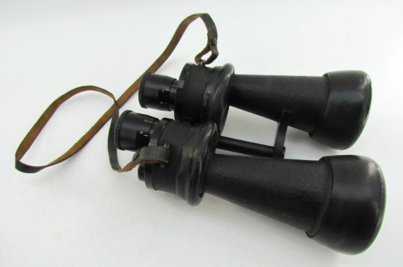 Kriegsmarine Binoculars in Case 7×50 beh 1944 — image 17