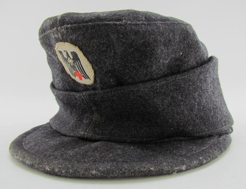 Deutsches Rotes Kreuz (German Red Cross) 'Helferinnen' Field Cap — image 13
