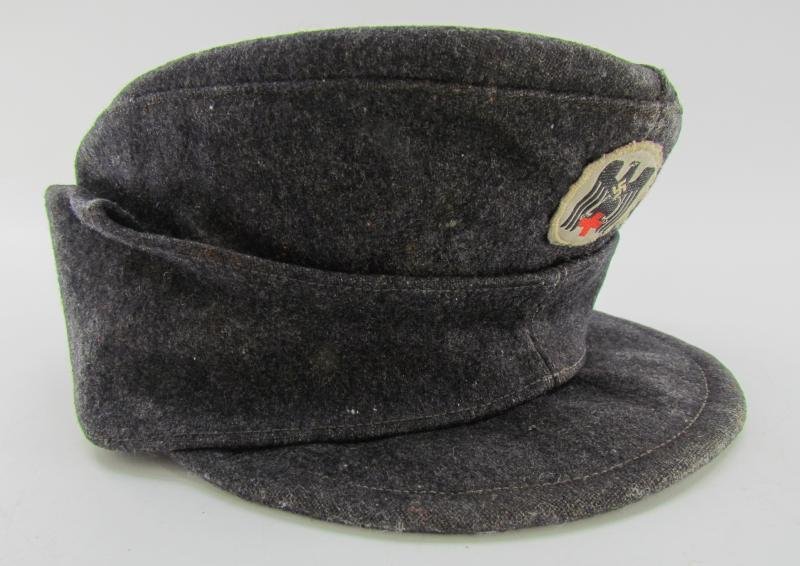 Deutsches Rotes Kreuz (German Red Cross) 'Helferinnen' Field Cap — image 17