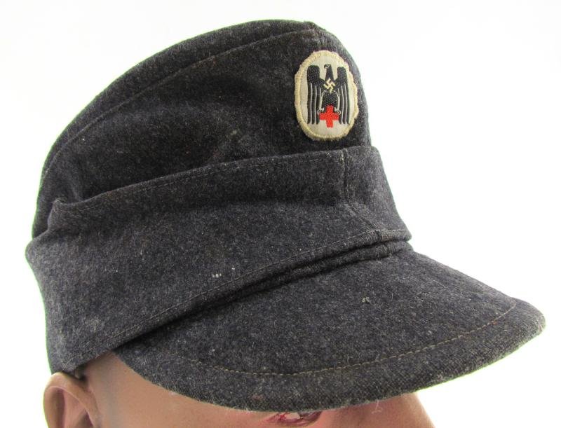 Deutsches Rotes Kreuz (German Red Cross) 'Helferinnen' Field Cap — image 2