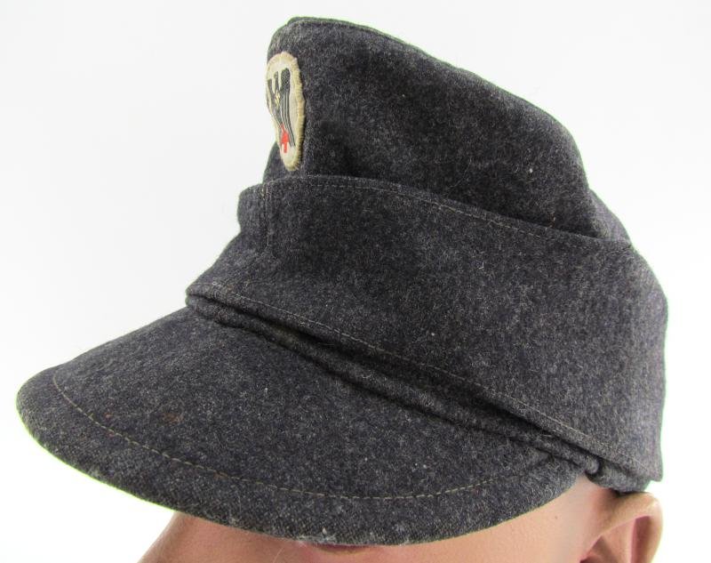 Deutsches Rotes Kreuz (German Red Cross) 'Helferinnen' Field Cap — image 7
