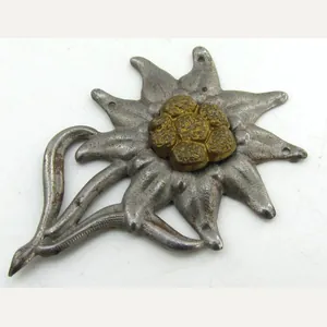 Wehrmacht Mountain Troops 'Edelweiss' Cap badge