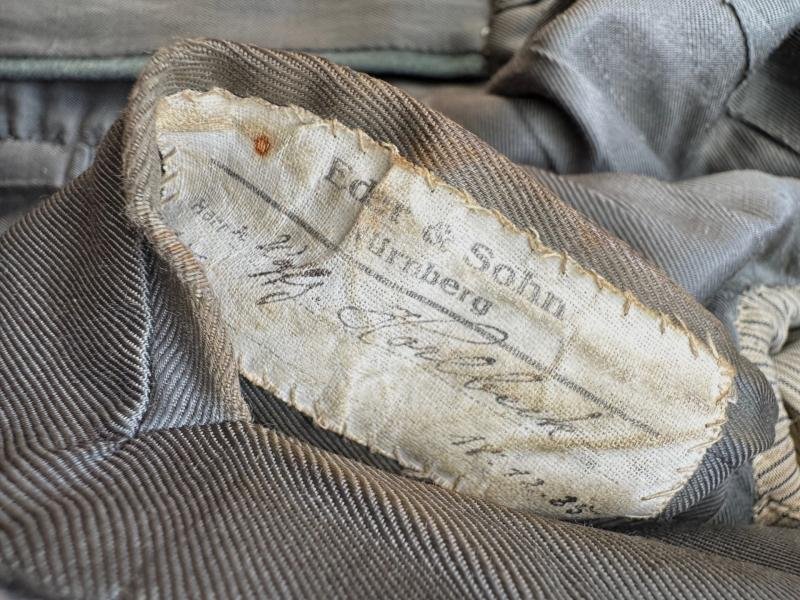 Wehrmacht (Heer) Infantry Officer's 'Waffenrock' – Hauptmann — image 15