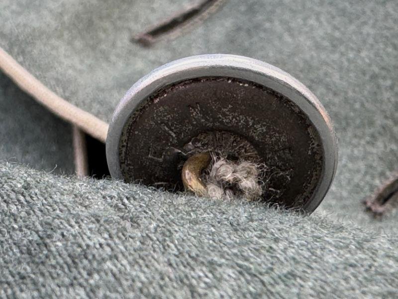 Wehrmacht (Heer) Infantry Officer's 'Waffenrock' – Hauptmann — image 16