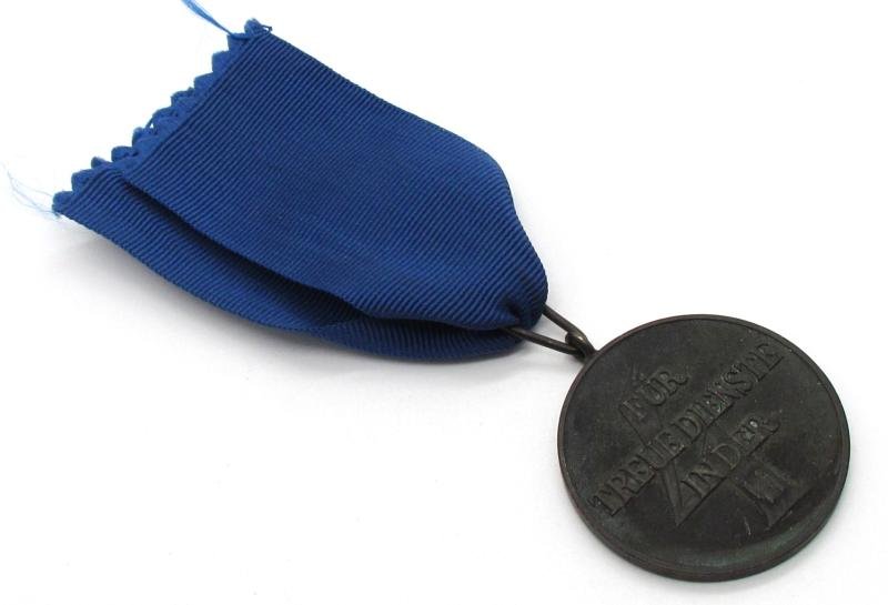 SS Service Medal Four Years ( Mint ) — image 17