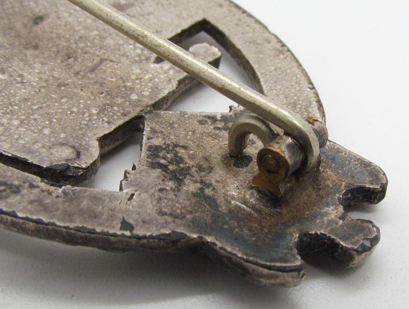 Panzer assault badge in silver 'small w' Wurster, Rare — image 11