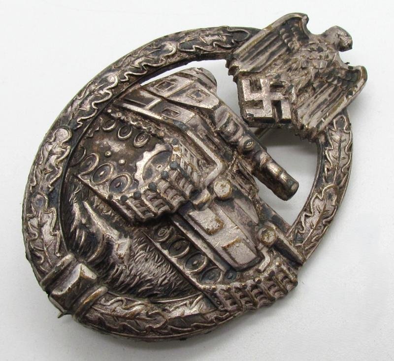 Panzer assault badge in silver 'small w' Wurster, Rare — image 2