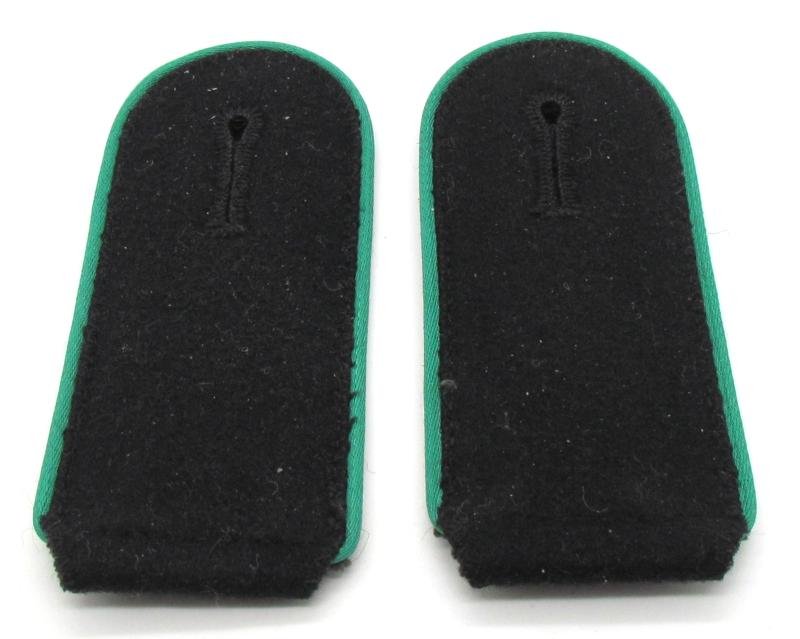 Waffen-SS mountain trooper 'Gebirgsjäger' EM/NCO Shoulder Boards — image 11