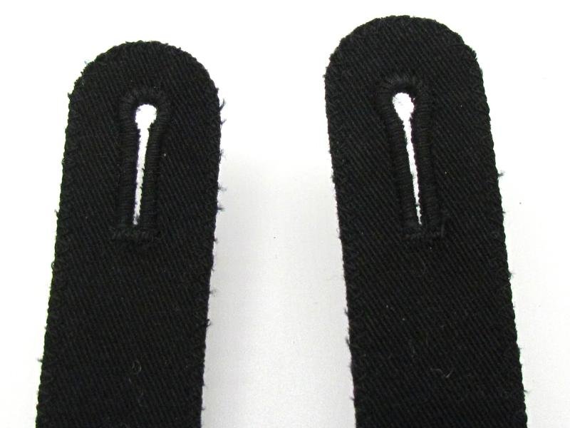 Waffen-SS mountain trooper 'Gebirgsjäger' EM/NCO Shoulder Boards — image 7