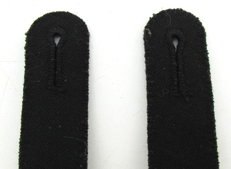 Waffen-SS Panzer EM/NCO Shoulder Boards — image 7