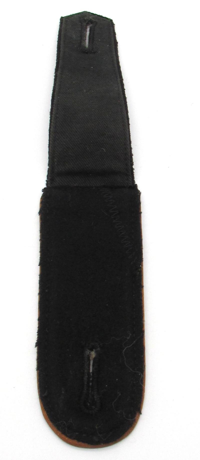 Waffen-SS EM/NCO Aufklärung/Kradschützen Shoulder Board — image 8