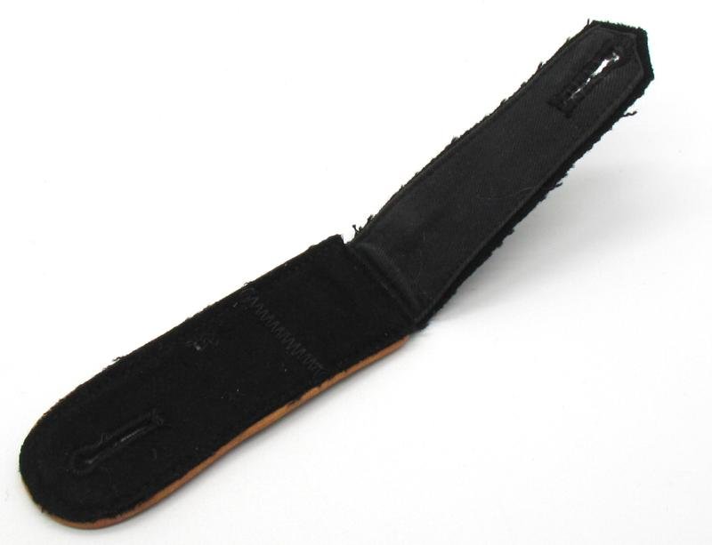 Waffen-SS Reconnaissance (Aufklärung) EM/NCO Shoulder Board — image 5