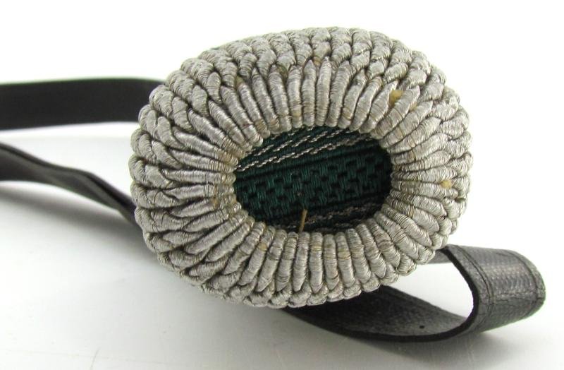 Wehrmacht (Heer) NCO's Portepee — image 10