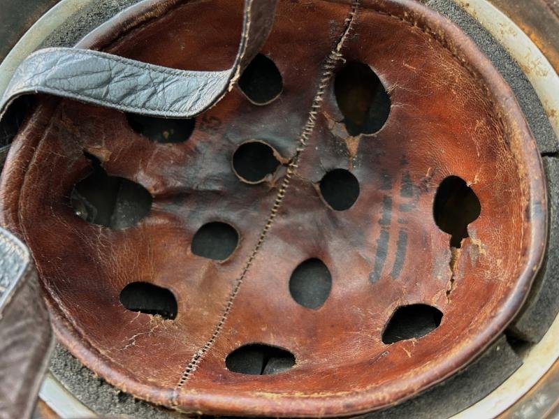 Luftwaffe M38 SD Fallschirmjager Helmet ET66 — image 10
