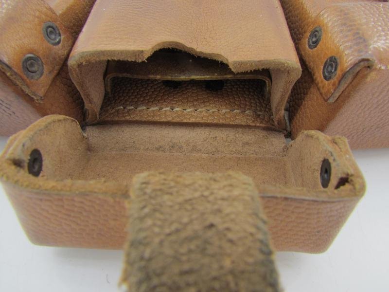 RARE matching set of brown leather K98 ammunition pouches — image 8