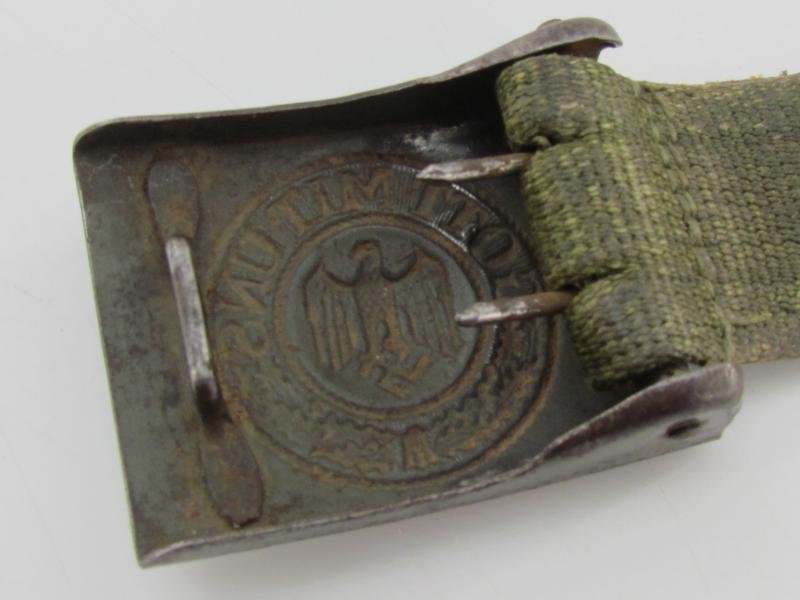 Wehrmacht (Heer) tropical 'Afrikakorps' steel belt buckle ( RS&S ) — image 6