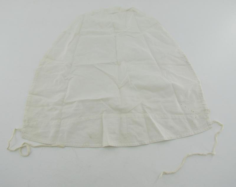 Deutsches Rotes Kreuz (DRK) Helferin Cap — image 6