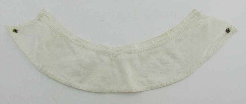 Deutsches Rotes Kreuz (DRK) Collar liner or Kragenbinde for the 'Helferin' Uniform — image 5
