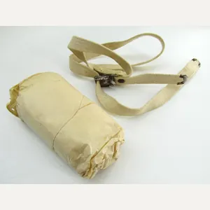 Deutsches Rotes Kreuz (DRK) Tourniquet and cotton wool