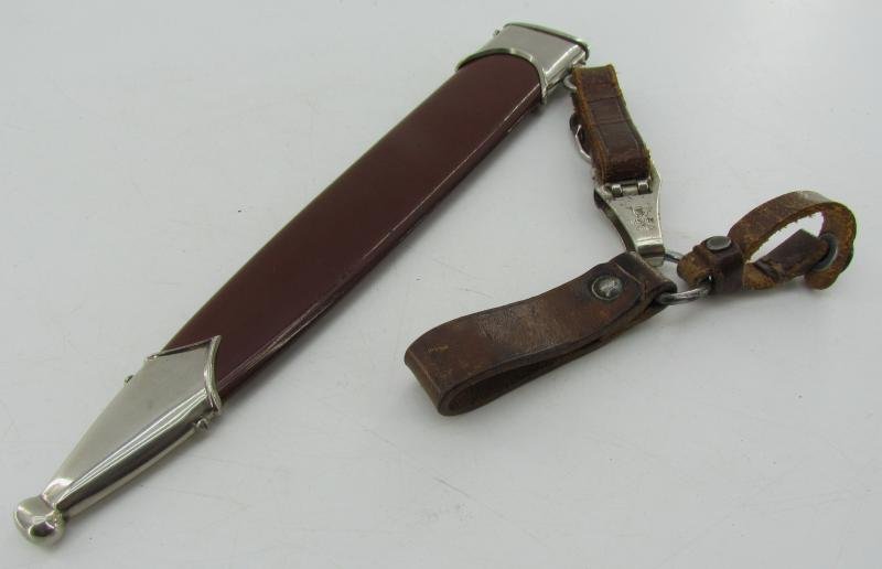 SA Dagger by M7/33 – F.W. Höller with Three Piece Hanger — image 16