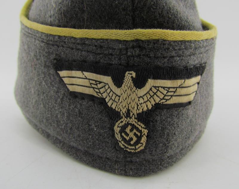 Wehrmacht Female ( Helferin ) Signal Auxiliaries Overseas Cap — image 10