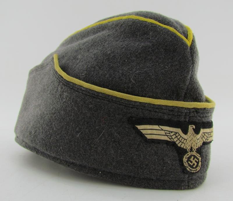 Wehrmacht Female ( Helferin ) Signal Auxiliaries Overseas Cap — image 9