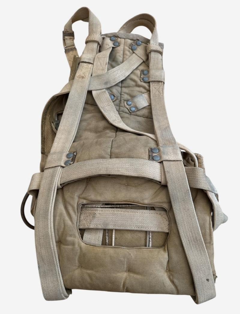 Luftwaffe Fighterpilot Seat with Parachute and harness — image 12