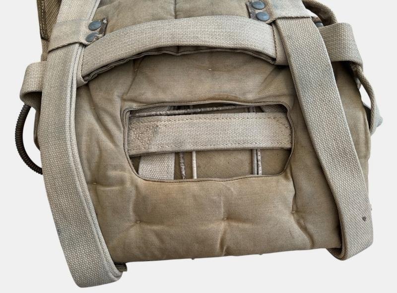 Luftwaffe Fighterpilot Seat with Parachute and harness — image 15