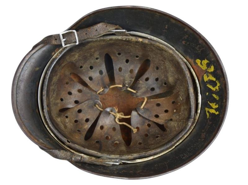 M35 Luftwaffe double decal 'Normandy' camouflage helmet SE64 — image 13