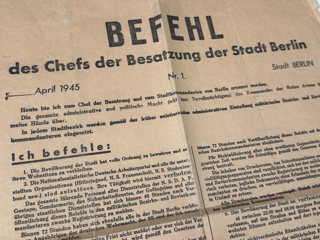 Original WWII Russian-German Battle of Berlin Nr. 1 announcement poster April 1945 — image 3