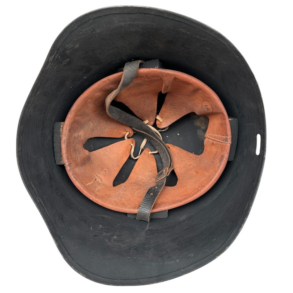 Original WWII Danish M23/41 helmet — image 6