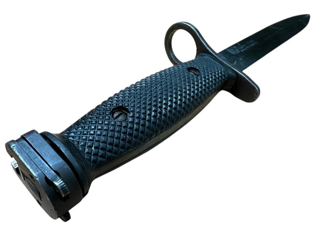 Original Vietnam War era US M7 bayonet by Colt — image 6