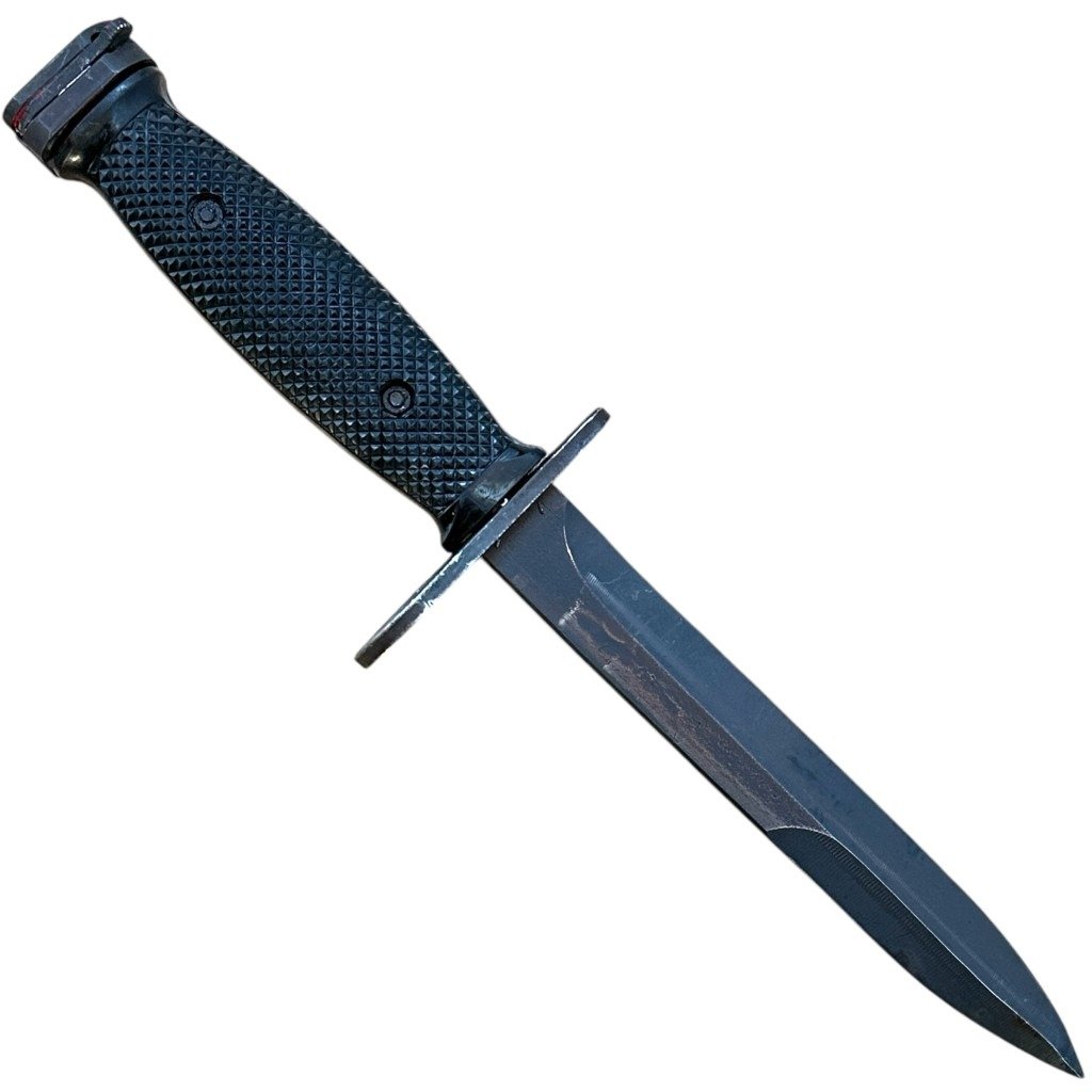 Original Vietnam War era US M7 bayonet by Colt's — image 4