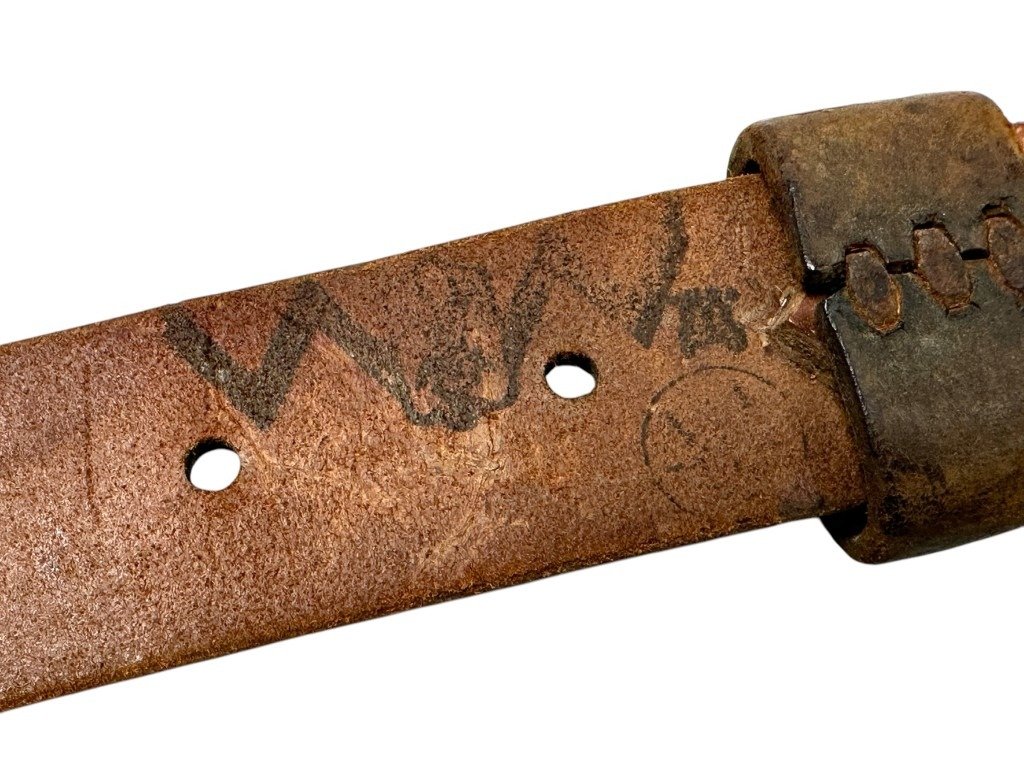 Original WWII Japanese army EM/NCO leather belt — image 4