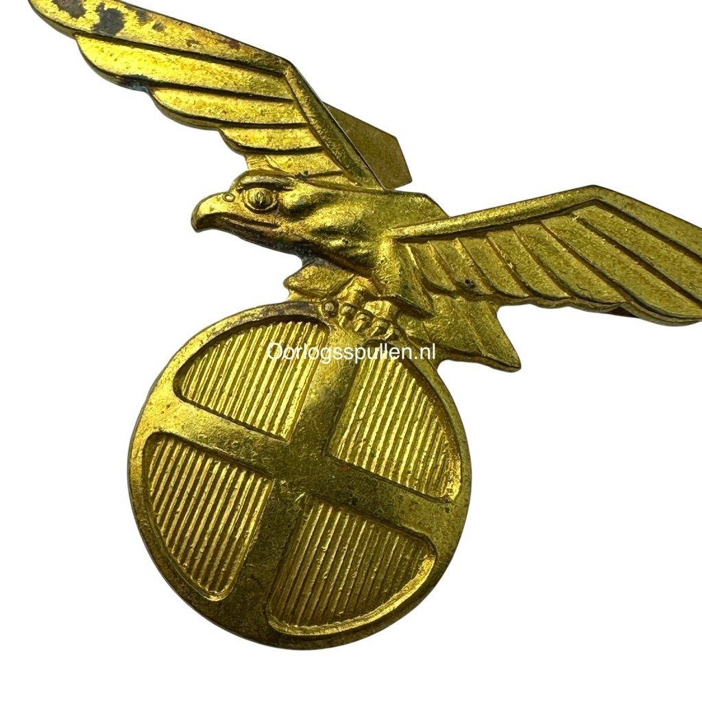 Original WWII Norwegian Nasjonal Samling cap eagle — image 2